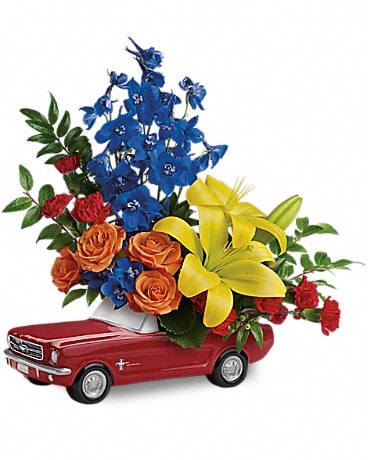 Arrangement floral Réalisez ses rêves avec la Ford Mustang de 65 de Téléflora