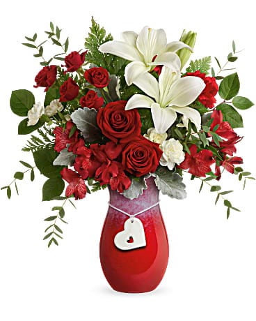 Bouquet de fleurs Cœur enchantant de Teleflora