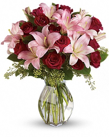 Bouquet Amour raffiné avec bouquet de roses rouges à longues tiges
