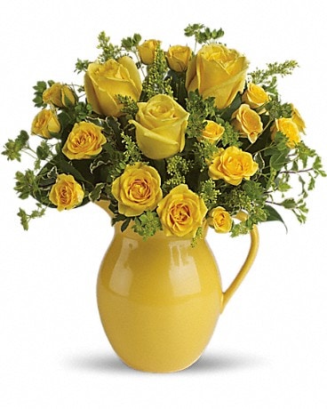 Bouquet pichet Journée ensoleillée de roses de Teleflora