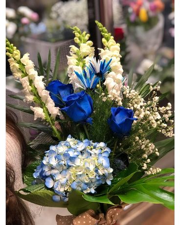 Disposition de fleurs bleues à motif Bouquet de Graduation