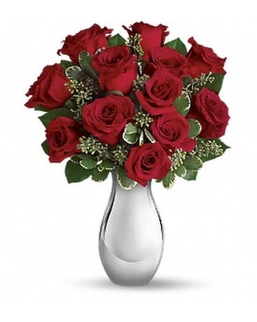 Bouquet d’origine Teleflora avec composition florale de roses rouges
